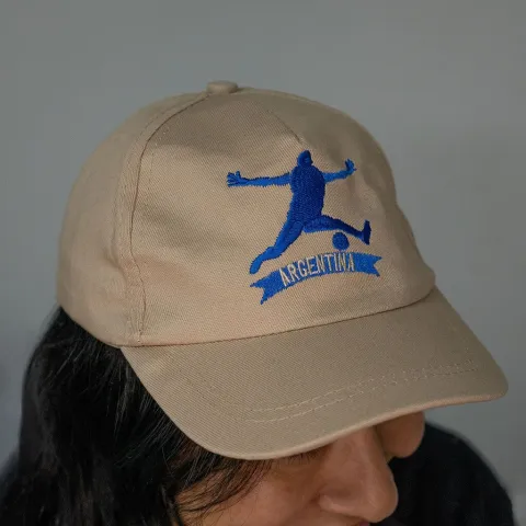 GORRA JUNIOR SILUETA DIBU MODV-00ET - VARIOS - BEIGE